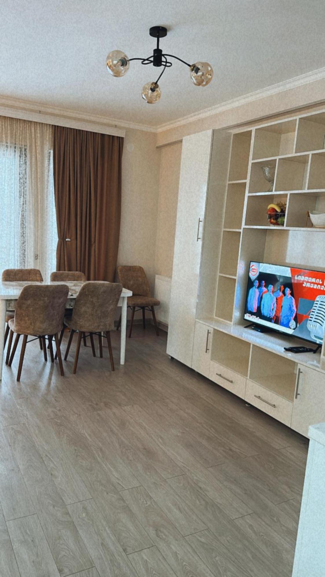 Vitali Apartment Боржоми Екстериор снимка
